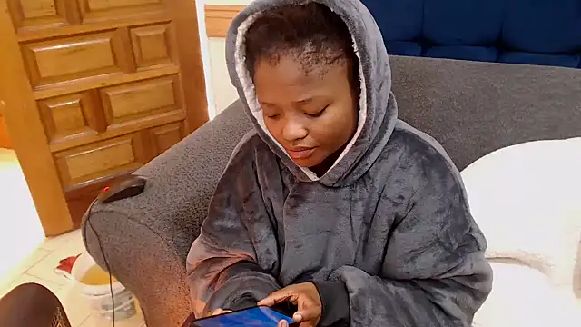 Snapshot of babyface205 chatting on 13, 6, 2026 babyface205 online show from 13, 6, 2026