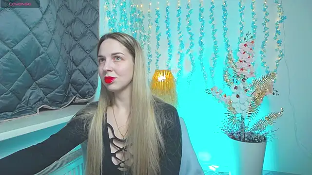 Alexandracandy online show from 5, 4, 2026