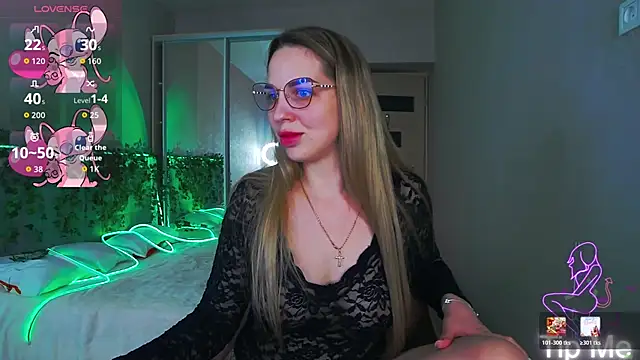 Alexandracandy online show from 9, 5, 2026