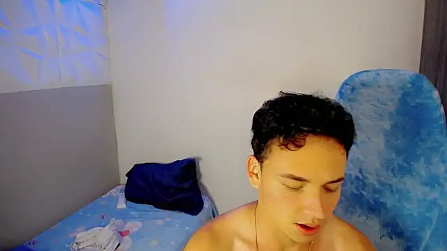 Snapshot of Mathias_twinkk chatting on 28, 3, 2026 Mathias twinkk online show from 28, 3, 2026