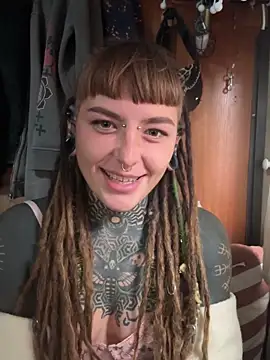 HornyHippy1 online show from 8, 5, 2026