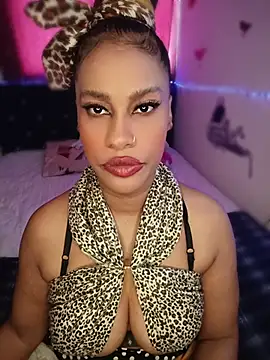 Snapshot of KAYLA_48_ chatting on 25, 6, 2026 KAYLA 48 online show from 25, 6, 2026