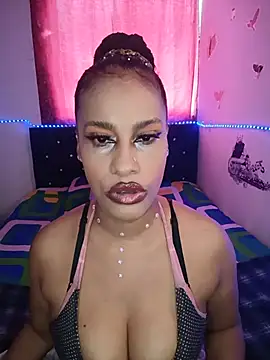 Snapshot of KAYLA_48_ chatting on 13, 5, 2026 KAYLA 48 online show from 13, 5, 2026