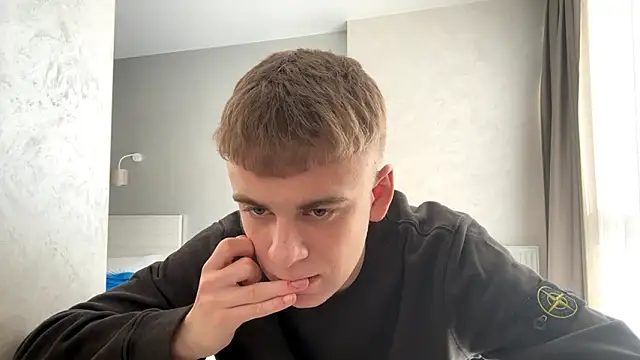 Snapshot of SoloFury chatting on 25, 3, 2026 SoloFury online show from 25, 3, 2026