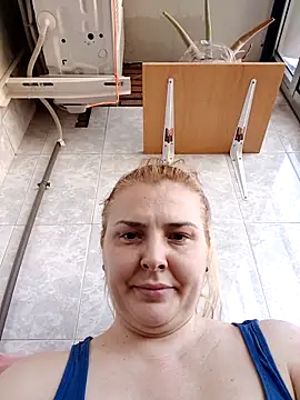 Snapshot of Maria3879 chatting on 22, 4, 2026 Maria3879 online show from 22, 4, 2026