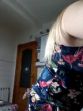 Snapshot of Maria3879 chatting on 15, 4, 2026 Maria3879 online show from 15, 4, 2026