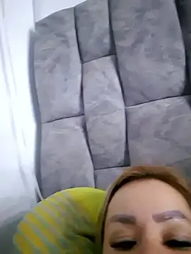 Snapshot of Monita_cherry1 chatting on 8, 4, 2026 Monita cherry1 online show from 8, 4, 2026