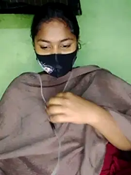 Snapshot of Nus_Rat3344 chatting on 5, 4, 2026 Nus Rat3344 online show from 5, 4, 2026