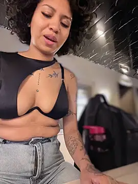 Laila LS online show from 30, 5, 2026
