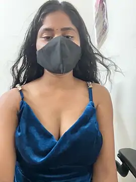 sexy-riyaa43 online show from 28, 4, 2026