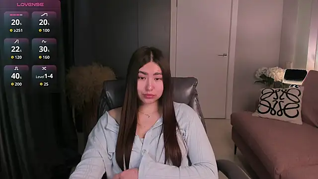 Snapshot of IceIcebabe_ chatting on 12, 4, 2026 IceIcebabe online show from 12, 4, 2026