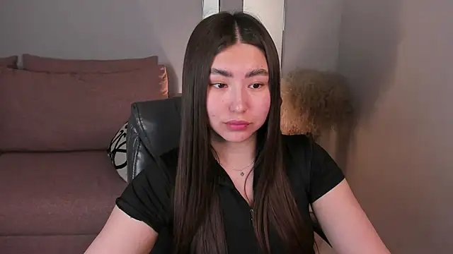 Snapshot of IceIcebabe_ chatting on 2, 4, 2026 IceIcebabe online show from 2, 4, 2026