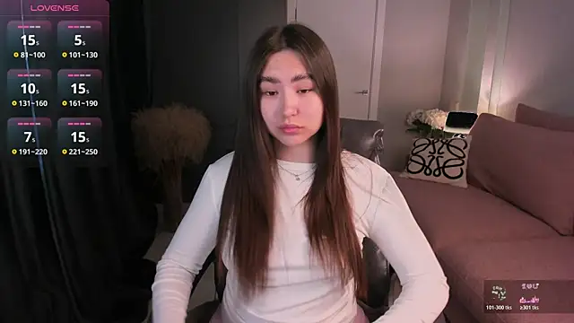 Snapshot of IceIcebabe_ chatting on 13, 4, 2026 IceIcebabe online show from 13, 4, 2026