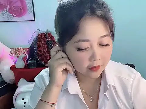 Nhanlu009 online show from 5, 4, 2026