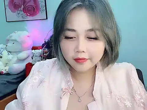 Snapshot of Nhanlu009 chatting on 10, 5, 2026 Nhanlu009 online show from 10, 5, 2026