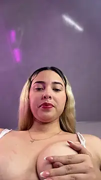 irispink  online show from 22, 3, 2026