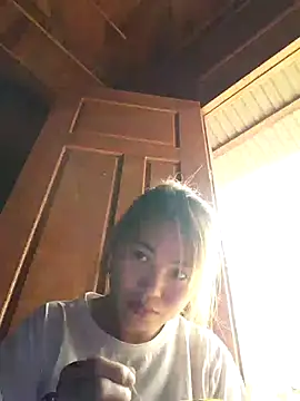 Snapshot of kim_xinh89 chatting on 25, 3, 2026 kim xinh89 online show from 25, 3, 2026