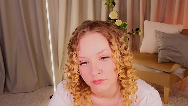 Snapshot of StaceyyJones chatting on 14, 5, 2026 StaceyyJones online show from 14, 5, 2026