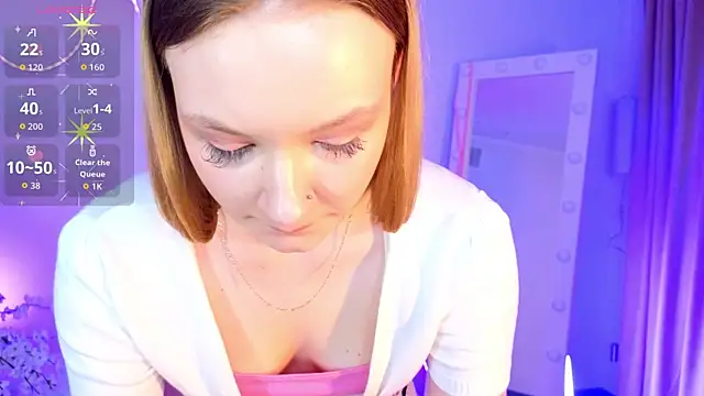 StaceyyJones online show from 8, 4, 2026