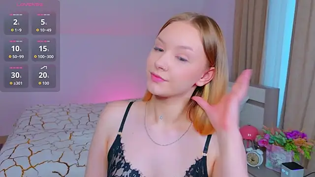 Snapshot of StaceyyJones chatting on 24, 7, 2026 StaceyyJones online show from 24, 7, 2026