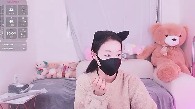 sexyjoy95 online show from 7, 5, 2026