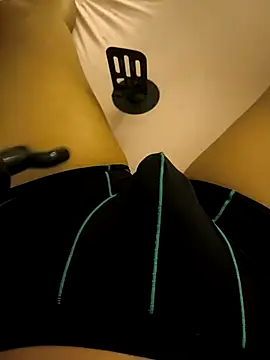 kiennghia2008 online show from 18, 3, 2026