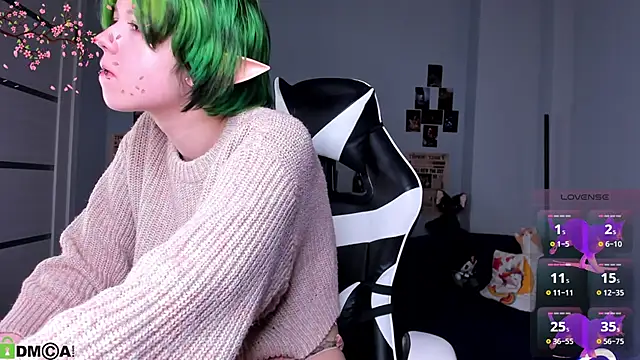LittleKittenStar online show from 9, 4, 2026