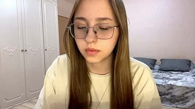 Vickyfaith online show from 27, 4, 2026