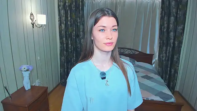 JulissaLipoma online show from 24, 3, 2026
