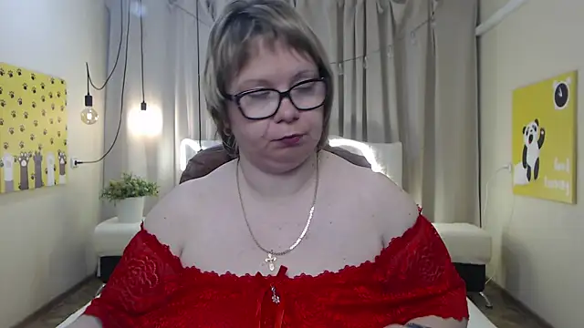 Snapshot of BonnnyBoobsy chatting on 11, 5, 2026 BonnnyBoobsy online show from 11, 5, 2026