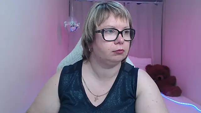 Snapshot of BonnnyBoobsy chatting on 19, 5, 2026 BonnnyBoobsy online show from 19, 5, 2026