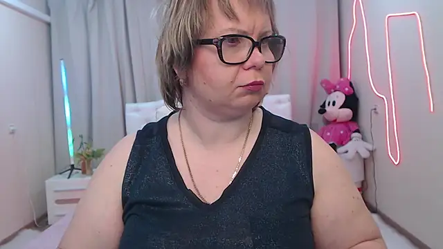 Snapshot of BonnnyBoobsy chatting on 18, 5, 2026 BonnnyBoobsy online show from 18, 5, 2026