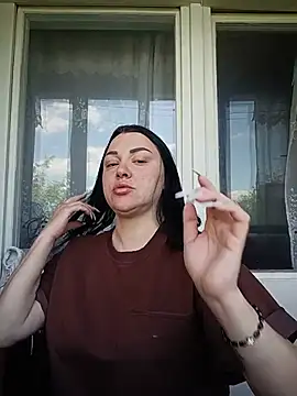 Snapshot of Elsie-Nora chatting on 19, 6, 2026 Elsie-Nora online show from 19, 6, 2026