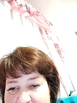 Snapshot of ViktoriaToytor55 chatting on 5, 6, 2026 ViktoriaToytor55 online show from 5, 6, 2026