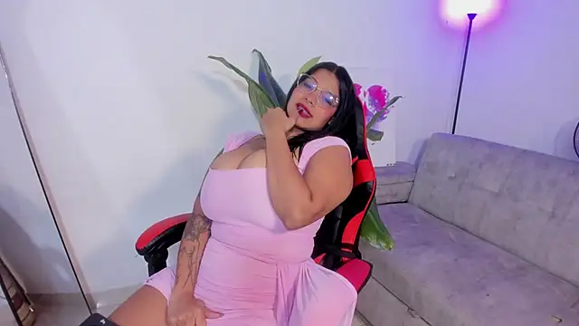 Snapshot of Megan_hugeboobs chatting on 10, 7, 2026 Megan hugeboobs online show from 10, 7, 2026