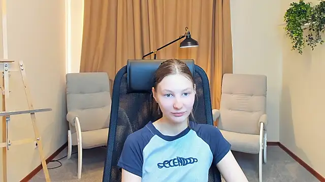 AndriaWhitford online show from 19, 3, 2026