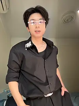 kissbaby-111 online show from 4, 4, 2026