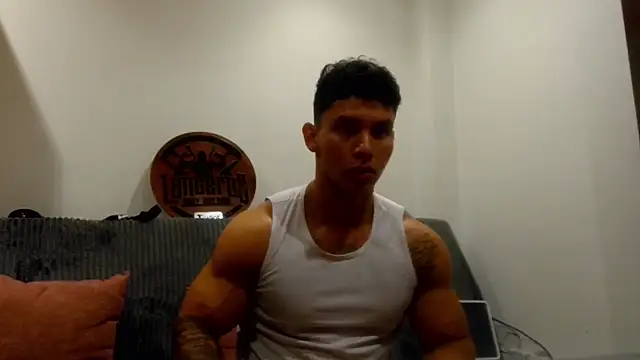 Snapshot of JAYCAM_ chatting on 20, 5, 2026 JAYCAM online show from 20, 5, 2026