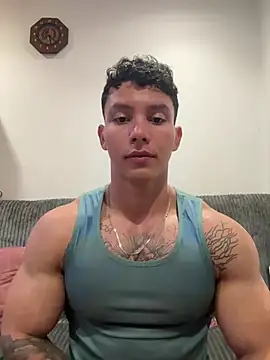 Snapshot of JAYCAM_ chatting on 7, 5, 2026 JAYCAM online show from 7, 5, 2026