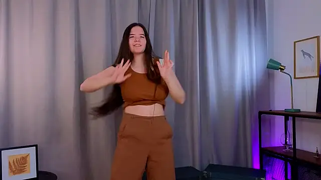 Snapshot of EnidCadarette chatting on 28, 3, 2026 EnidCadarette online show from 28, 3, 2026