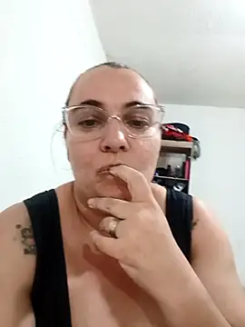 gra safada online show from 10, 4, 2026