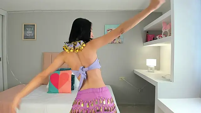 Snapshot of Violetta_keller chatting on 9, 5, 2026 Violetta keller online show from 9, 5, 2026