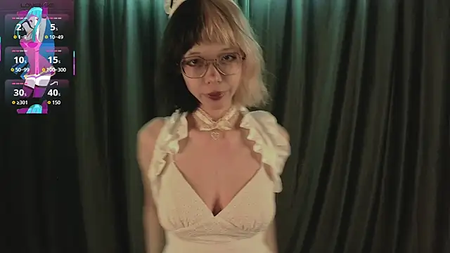 Layla Muur online show from 14, 4, 2026
