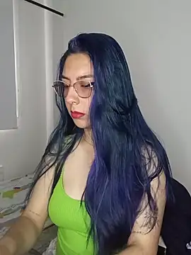 Kimmy 04 online show from 18, 3, 2026