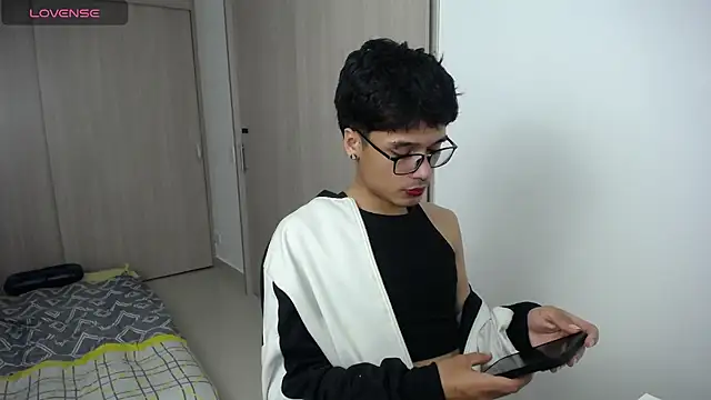 ronald maximo19 online show from 1, 4, 2026