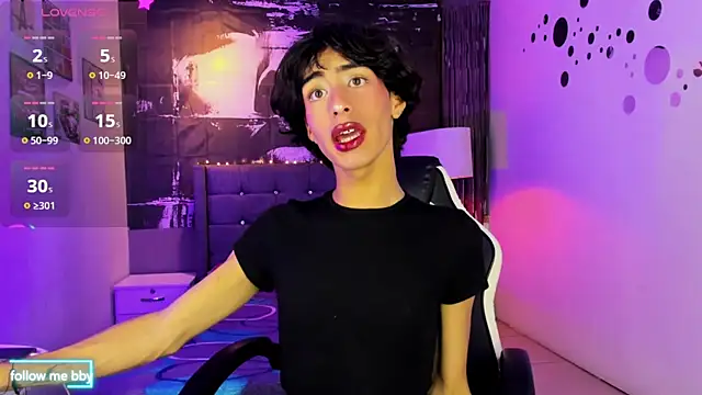 santy fox online show from 5, 4, 2026