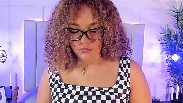 DakotaHarrison online show from 6, 5, 2026