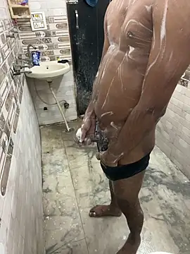 couple-new online show from 19, 4, 2026