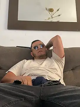 HOTB0Y18 online show from 29, 5, 2026
