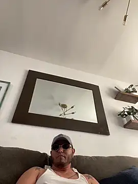 HOTB0Y18 online show from 27, 5, 2026
